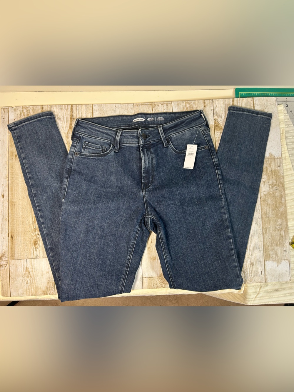 Women's Dark Wash Stretch Skinny Jeans
